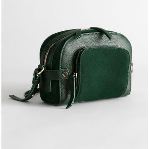 & other stories - green crossbody bag